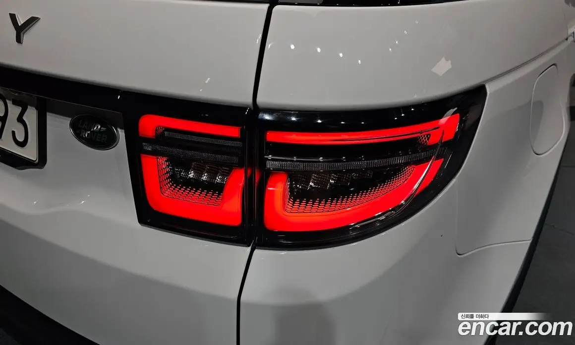 Land Rover Discovery Sport 2023 2.0 автомат (гидро), фото 8