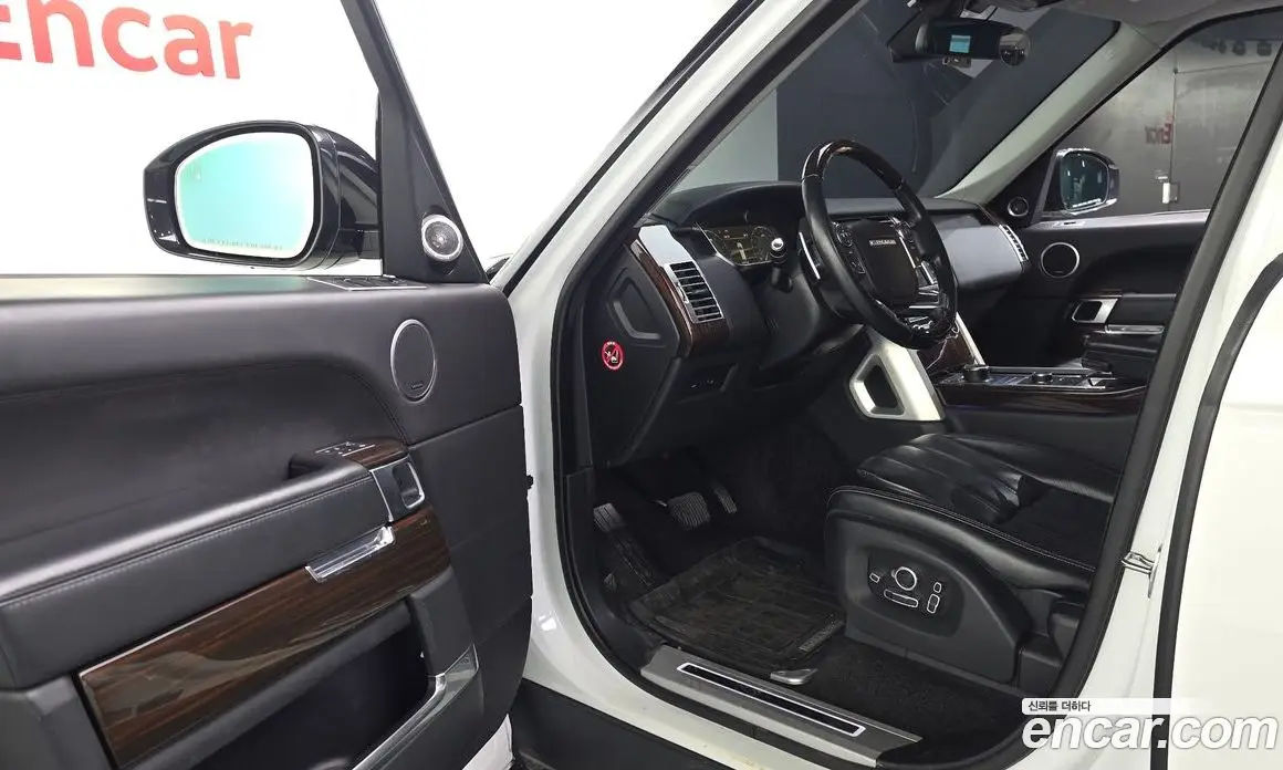 Land Rover Range Rover 2016 5.0 автомат (гидро), фото 13 Land Rover Range Rover 2016 5.0 автомат (гидро), фото 13