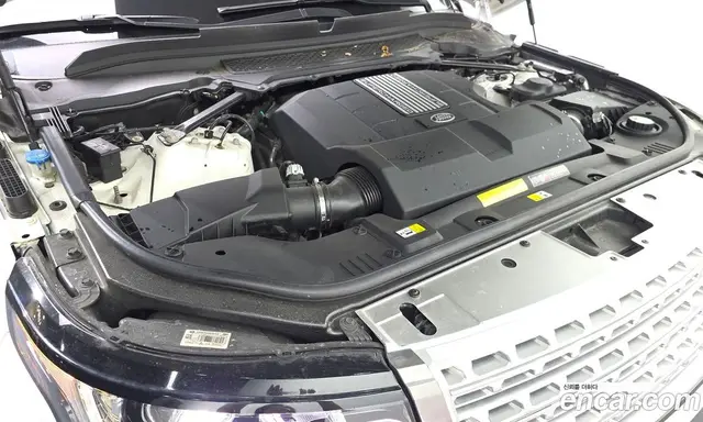 Land Rover Range Rover 2016 5.0 автомат (гидро), миниатюра 6 Land Rover Range Rover 2016 5.0 автомат (гидро), миниатюра 6