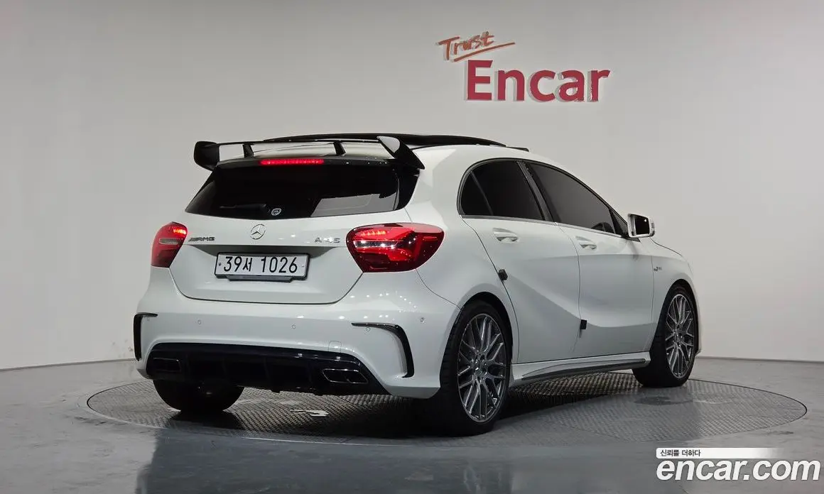 Mercedes-Benz A-Class 2018 2.0 автомат (гидро), фото 2 Mercedes-Benz A-Class 2018 2.0 автомат (гидро), фото 2