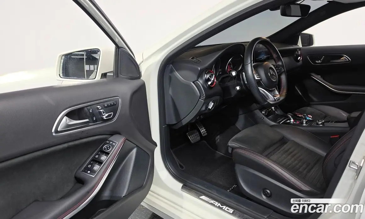 Mercedes-Benz A-Class 2018 2.0 автомат (гидро), фото 13 Mercedes-Benz A-Class 2018 2.0 автомат (гидро), фото 13