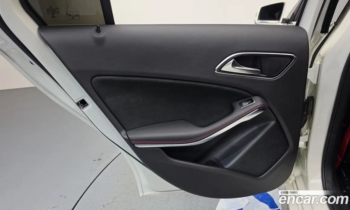 Mercedes-Benz A-Class 2018 2.0 автомат (гидро), фото 15 Mercedes-Benz A-Class 2018 2.0 автомат (гидро), фото 15