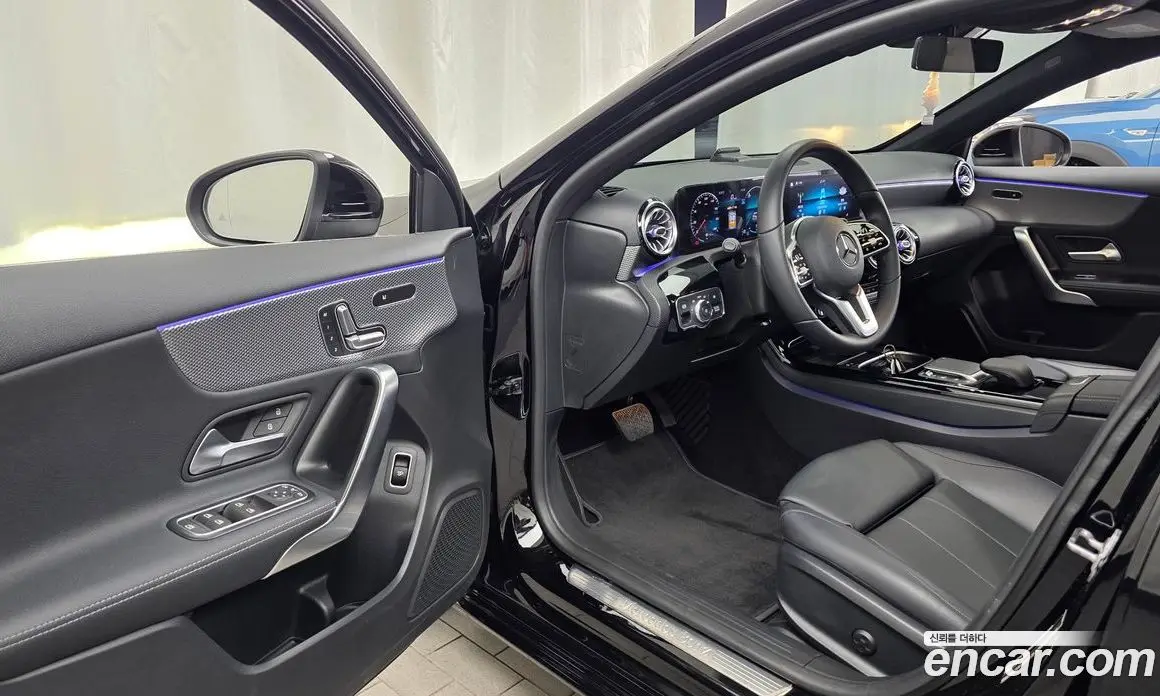 Mercedes-Benz A-Class 2020 2.0 автомат (гидро), фото 13