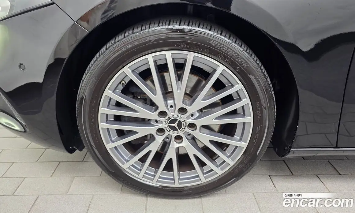 Mercedes-Benz A-Class 2020 2.0 автомат (гидро), фото 5