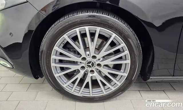 Mercedes-Benz A-Class 2020 2.0 автомат (гидро), миниатюра 5