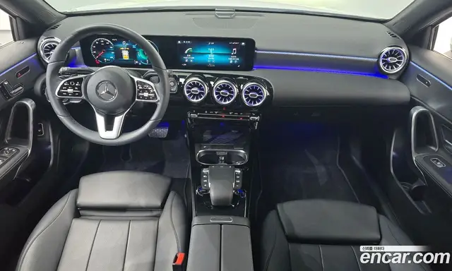 Mercedes-Benz A-Class 2021 2.0 автомат (гидро), миниатюра 9