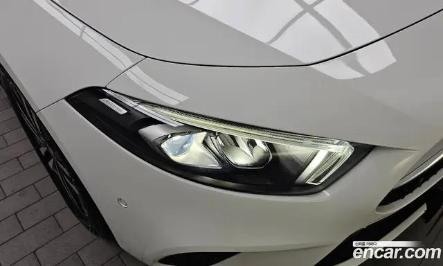 Mercedes-Benz A-Class 2023 2.0 автомат (гидро), миниатюра 8