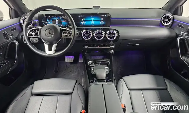 Mercedes-Benz A-Class 2023 2.0 автомат (гидро), миниатюра 10