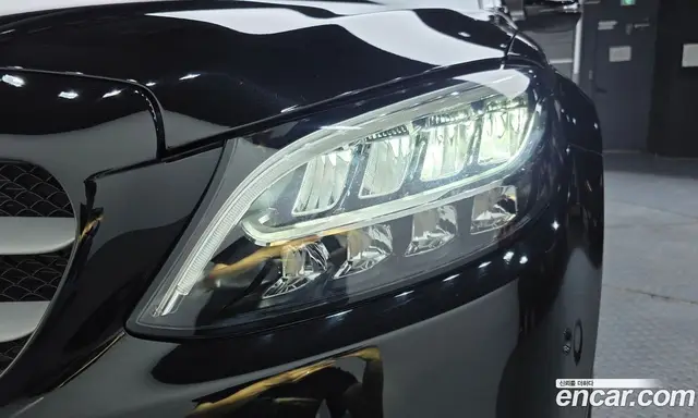 Mercedes-Benz C-Class 2019 2.0 автомат (гидро), миниатюра 7 Mercedes-Benz C-Class 2019 2.0 автомат (гидро), миниатюра 7