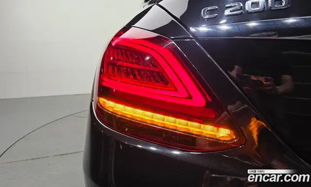 Mercedes-Benz C-Class 2019 2.0 автомат (гидро), миниатюра 8 Mercedes-Benz C-Class 2019 2.0 автомат (гидро), миниатюра 8