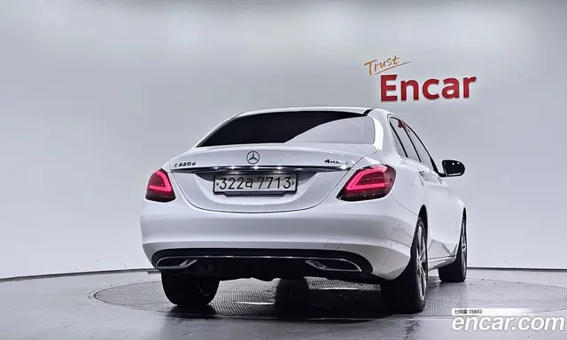 Mercedes-Benz C-Class 2020 1.9 автомат (гидро), миниатюра 4 Mercedes-Benz C-Class 2020 1.9 автомат (гидро), миниатюра 4