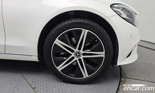 Mercedes-Benz C-Class 2020 1.9 автомат (гидро), миниатюра 7 Mercedes-Benz C-Class 2020 1.9 автомат (гидро), миниатюра 7