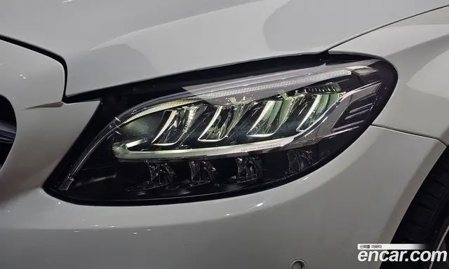 Mercedes-Benz C-Class 2020 1.9 автомат (гидро), миниатюра 8 Mercedes-Benz C-Class 2020 1.9 автомат (гидро), миниатюра 8