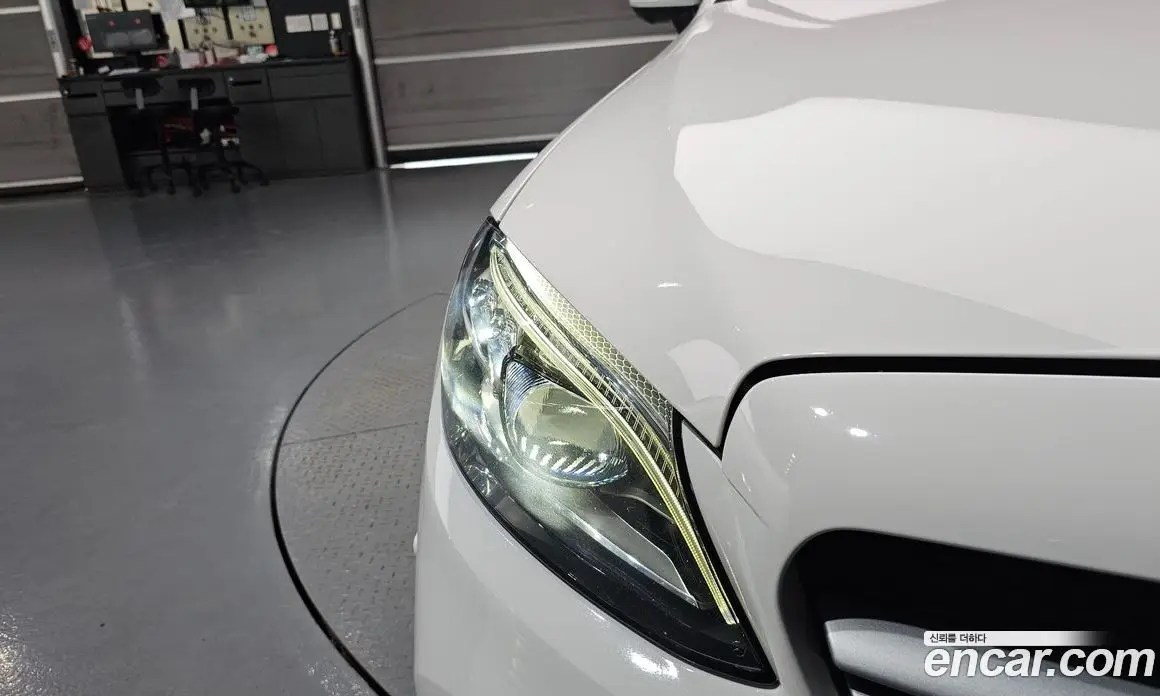 Mercedes-Benz C-Class 2021 3.0 автомат (гидро), фото 8
