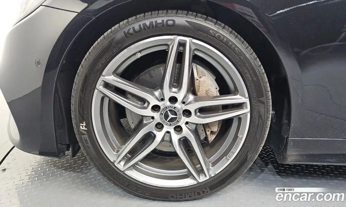 Mercedes-Benz E-Class 2018 1.9 автомат (гидро), фото 5