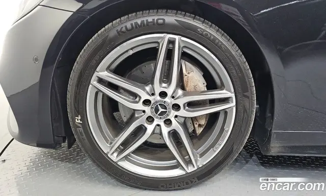 Mercedes-Benz E-Class 2018 1.9 автомат (гидро), миниатюра 5