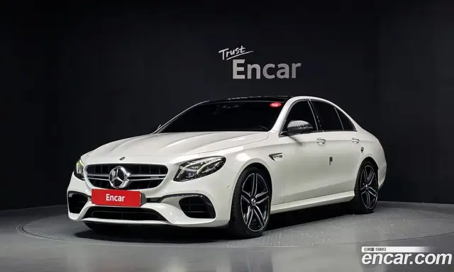 Mercedes-Benz E-Class, 2018, 109 759 км