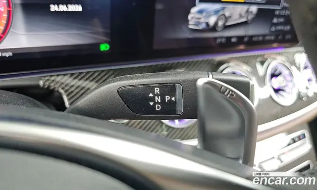 Mercedes-Benz E-Class 2018 4.0 автомат (гидро), миниатюра 12