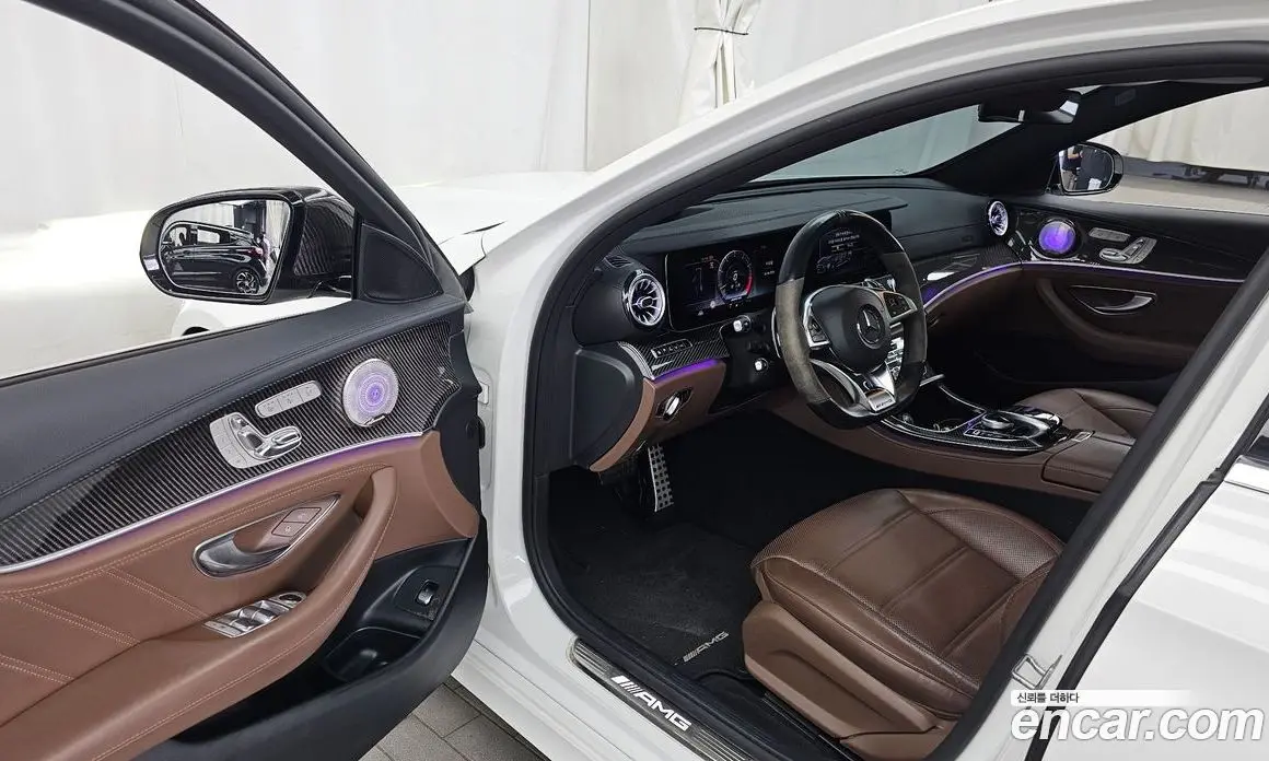 Mercedes-Benz E-Class 2018 4.0 автомат (гидро), фото 13 Mercedes-Benz E-Class 2018 4.0 автомат (гидро), фото 13