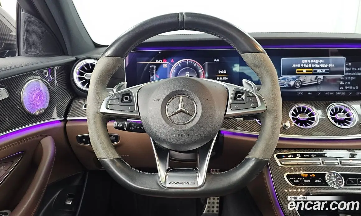 Mercedes-Benz E-Class 2018 4.0 автомат (гидро), фото 19 Mercedes-Benz E-Class 2018 4.0 автомат (гидро), фото 19