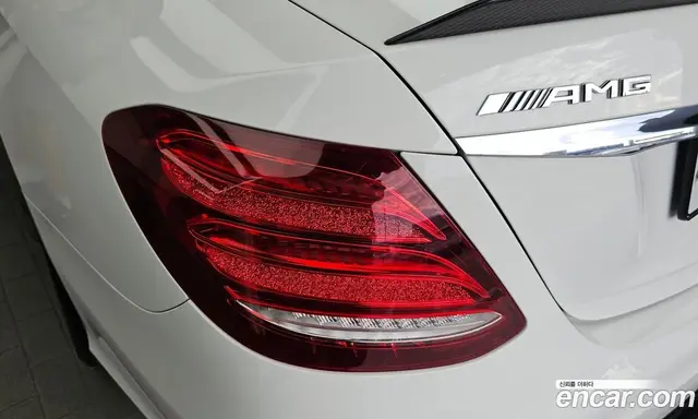 Mercedes-Benz E-Class 2018 4.0 автомат (гидро), миниатюра 9 Mercedes-Benz E-Class 2018 4.0 автомат (гидро), миниатюра 9
