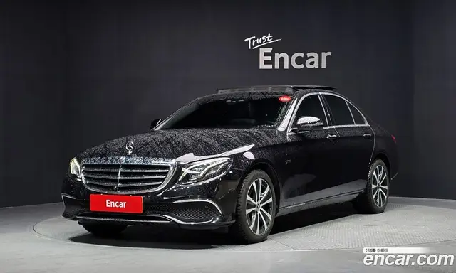 Mercedes-Benz E-Class, 2019, 95 664 км