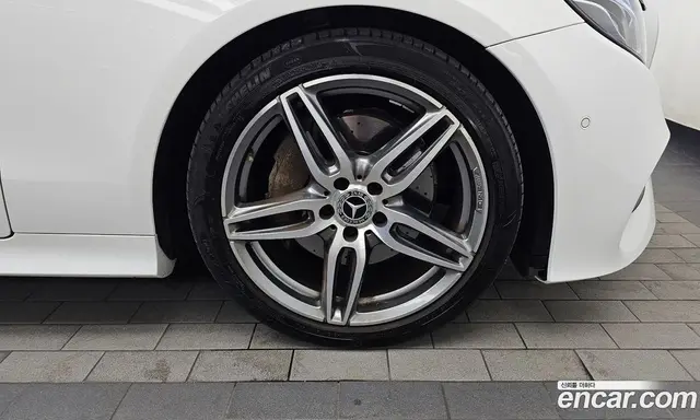 Mercedes-Benz E-Class 2020 1.9 автомат (гидро), миниатюра 7 Mercedes-Benz E-Class 2020 1.9 автомат (гидро), миниатюра 7