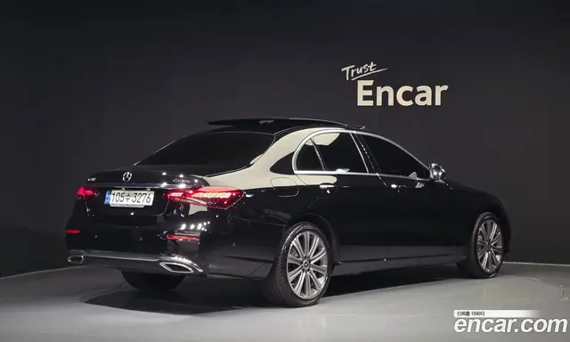 Mercedes-Benz E-Class 2021 3.0 автомат (гидро), миниатюра 2 Mercedes-Benz E-Class 2021 3.0 автомат (гидро), миниатюра 2