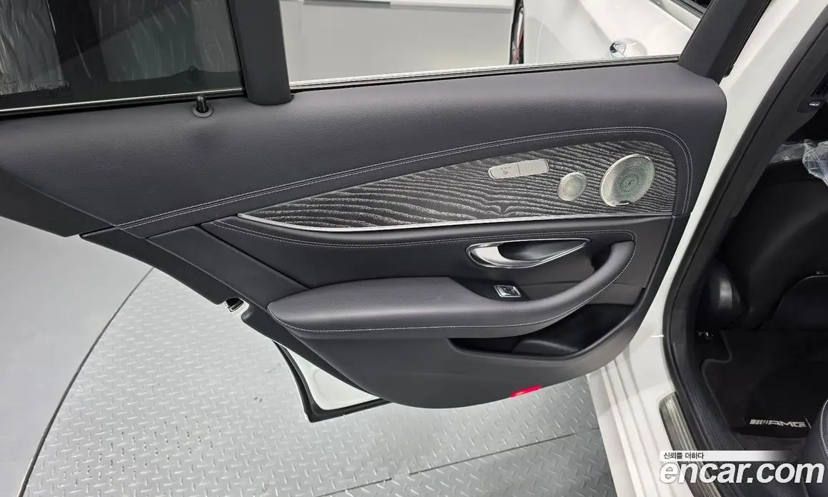 Mercedes-Benz E-Class 2021 2.0 автомат (гидро), фото 14