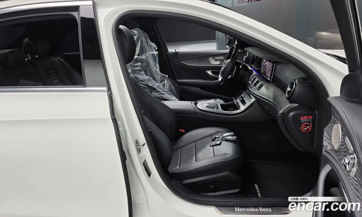Mercedes-Benz E-Class 2021 2.0 автомат (гидро), фото 15
