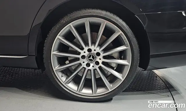 Mercedes-Benz E-Class 2023 3.0 автомат (гидро), миниатюра 6 Mercedes-Benz E-Class 2023 3.0 автомат (гидро), миниатюра 6
