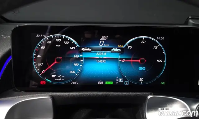 Mercedes-Benz EQB 2022 0.2 автомат (гидро), миниатюра 11