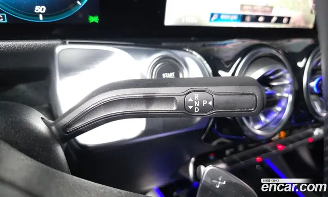 Mercedes-Benz EQB 2022 0.2 автомат (гидро), миниатюра 12