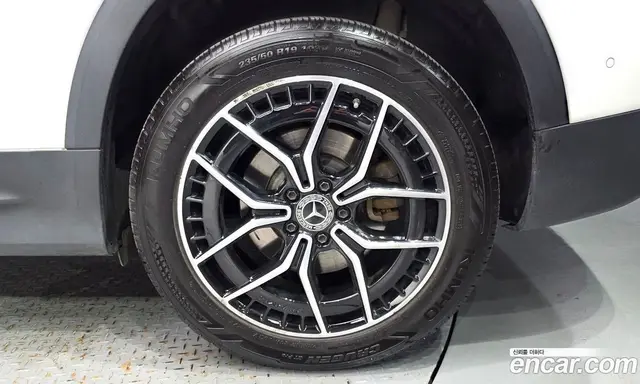 Mercedes-Benz EQB 2022 0.2 автомат (гидро), миниатюра 7
