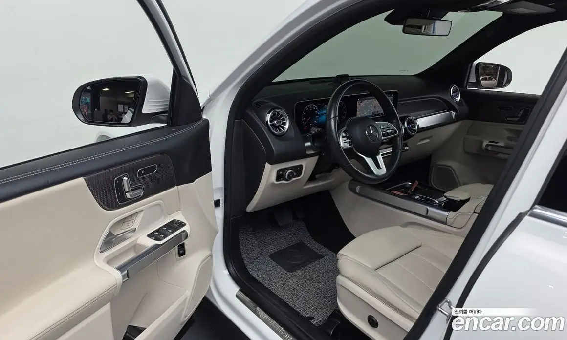 Mercedes-Benz GLB-Class 2020 2.0 автомат (гидро), фото 13