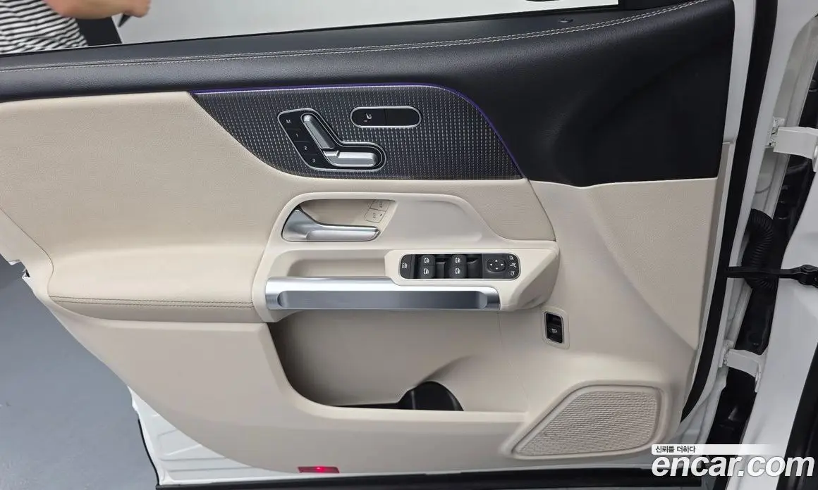 Mercedes-Benz GLB-Class 2020 2.0 автомат (гидро), фото 14