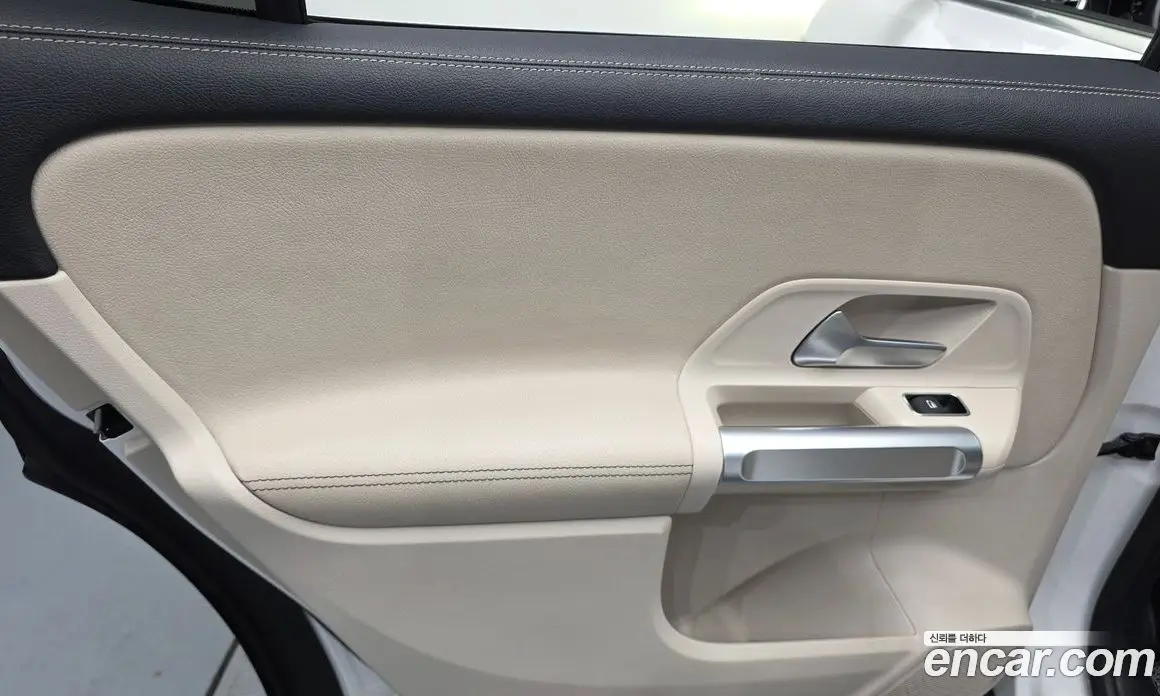 Mercedes-Benz GLB-Class 2020 2.0 автомат (гидро), фото 15