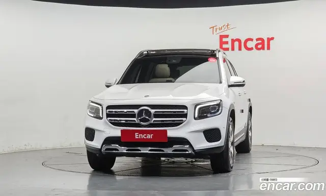 Mercedes-Benz GLB-Class 2020 2.0 автомат (гидро), миниатюра 3