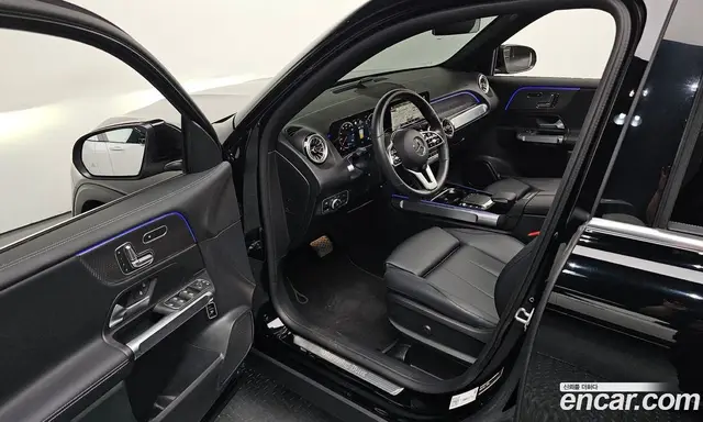 Mercedes-Benz GLB-Class 2023 1.9 автомат (гидро), миниатюра 12