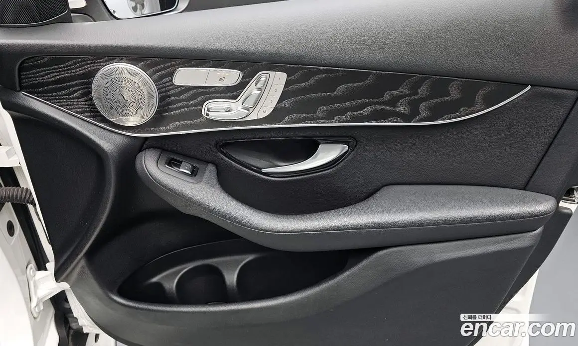 Mercedes-Benz GLC-Class 2019 2.0 автомат (гидро), фото 14