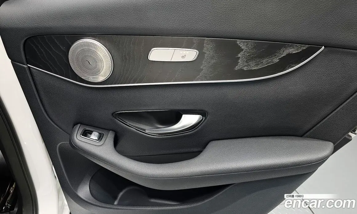 Mercedes-Benz GLC-Class 2019 2.0 автомат (гидро), фото 15