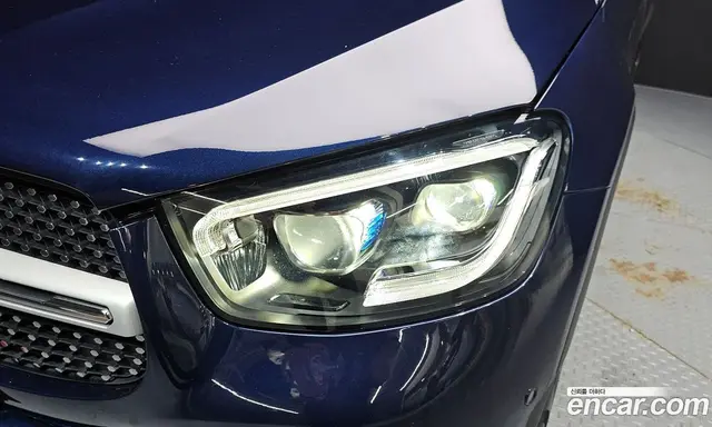 Mercedes-Benz GLC-Class 2023 2.0 автомат (гидро), миниатюра 8