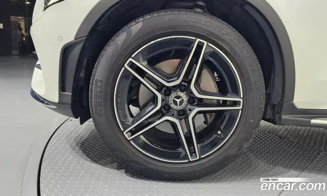 Mercedes-Benz GLC-Class 2023 2.0 автомат (гидро), миниатюра 5 Mercedes-Benz GLC-Class 2023 2.0 автомат (гидро), миниатюра 5