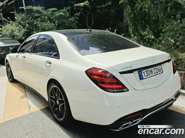 Mercedes-Benz S-Class 2017 4.0 автомат (гидро), миниатюра 4 Mercedes-Benz S-Class 2017 4.0 автомат (гидро), миниатюра 4
