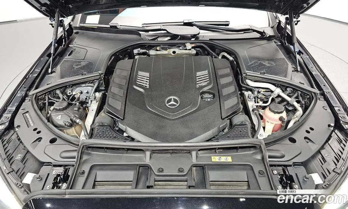 Mercedes-Benz S-Class 2023 4.0 автомат (гидро), фото 6 Mercedes-Benz S-Class 2023 4.0 автомат (гидро), фото 6