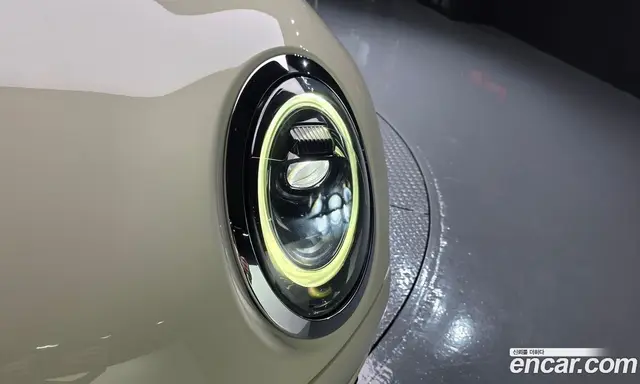 Mini Clubman 2021 1.5 автомат (гидро), миниатюра 7 Mini Clubman 2021 1.5 автомат (гидро), миниатюра 7