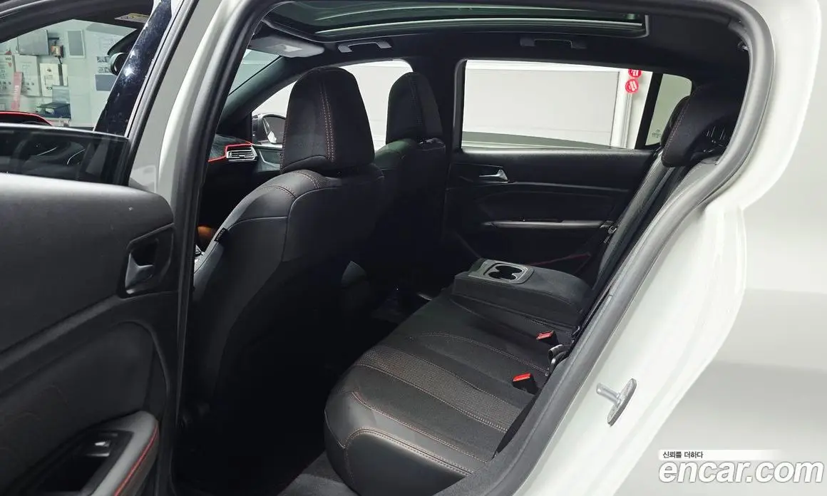 Peugeot 308 2019 1.5 автомат (гидро), фото 17 Peugeot 308 2019 1.5 автомат (гидро), фото 17
