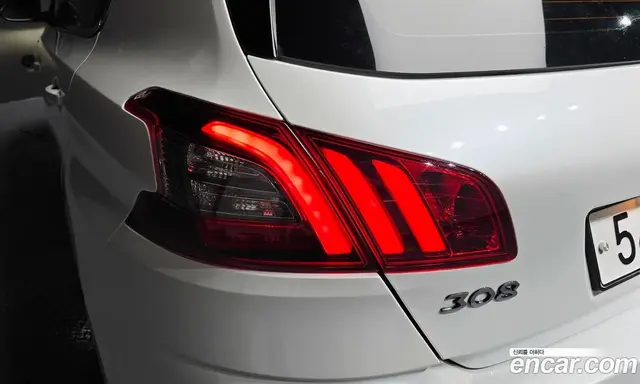 Peugeot 308 2019 1.5 автомат (гидро), миниатюра 9 Peugeot 308 2019 1.5 автомат (гидро), миниатюра 9