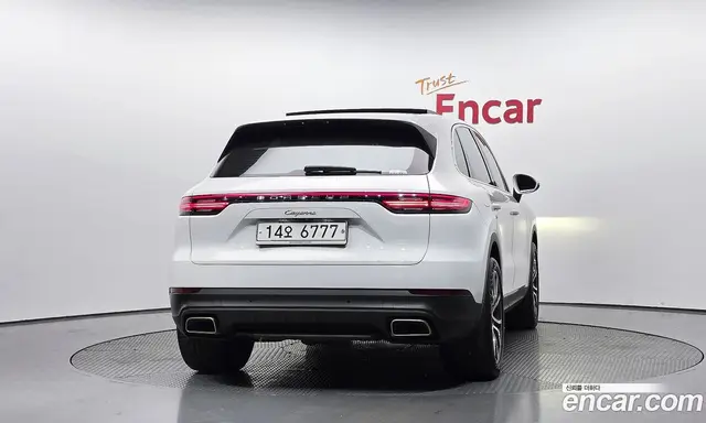 Porsche Cayenne 2019 3.0 автомат (гидро), миниатюра 4