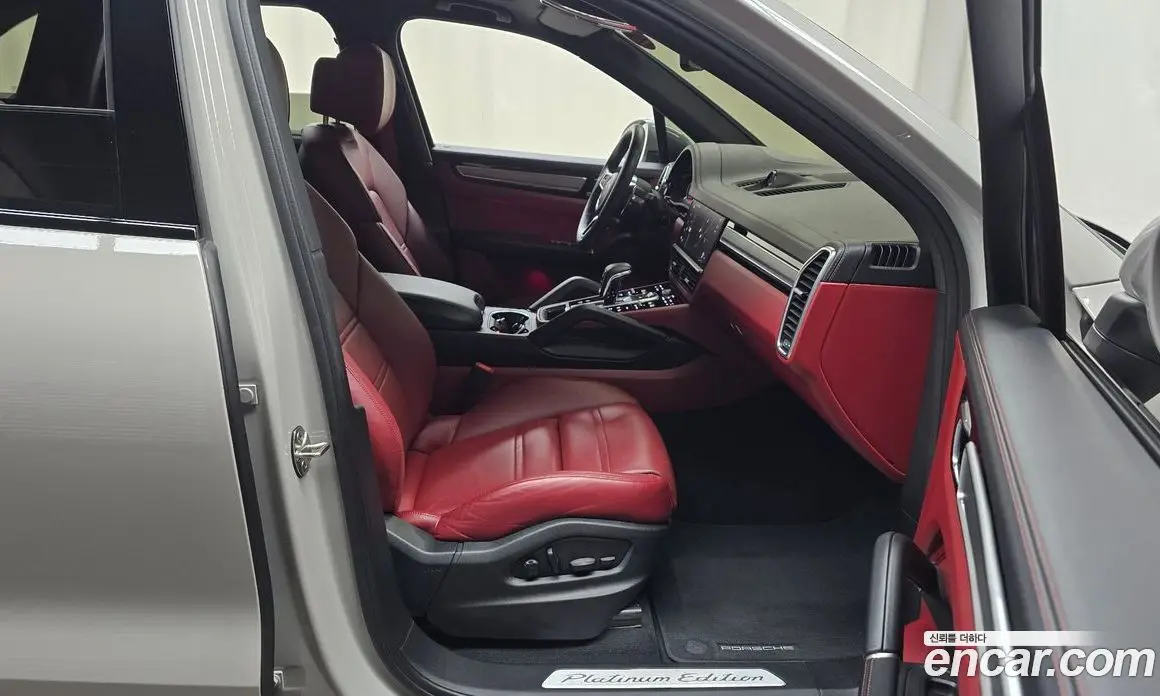 Porsche Cayenne 2022 3.0 автомат (гидро), фото 16